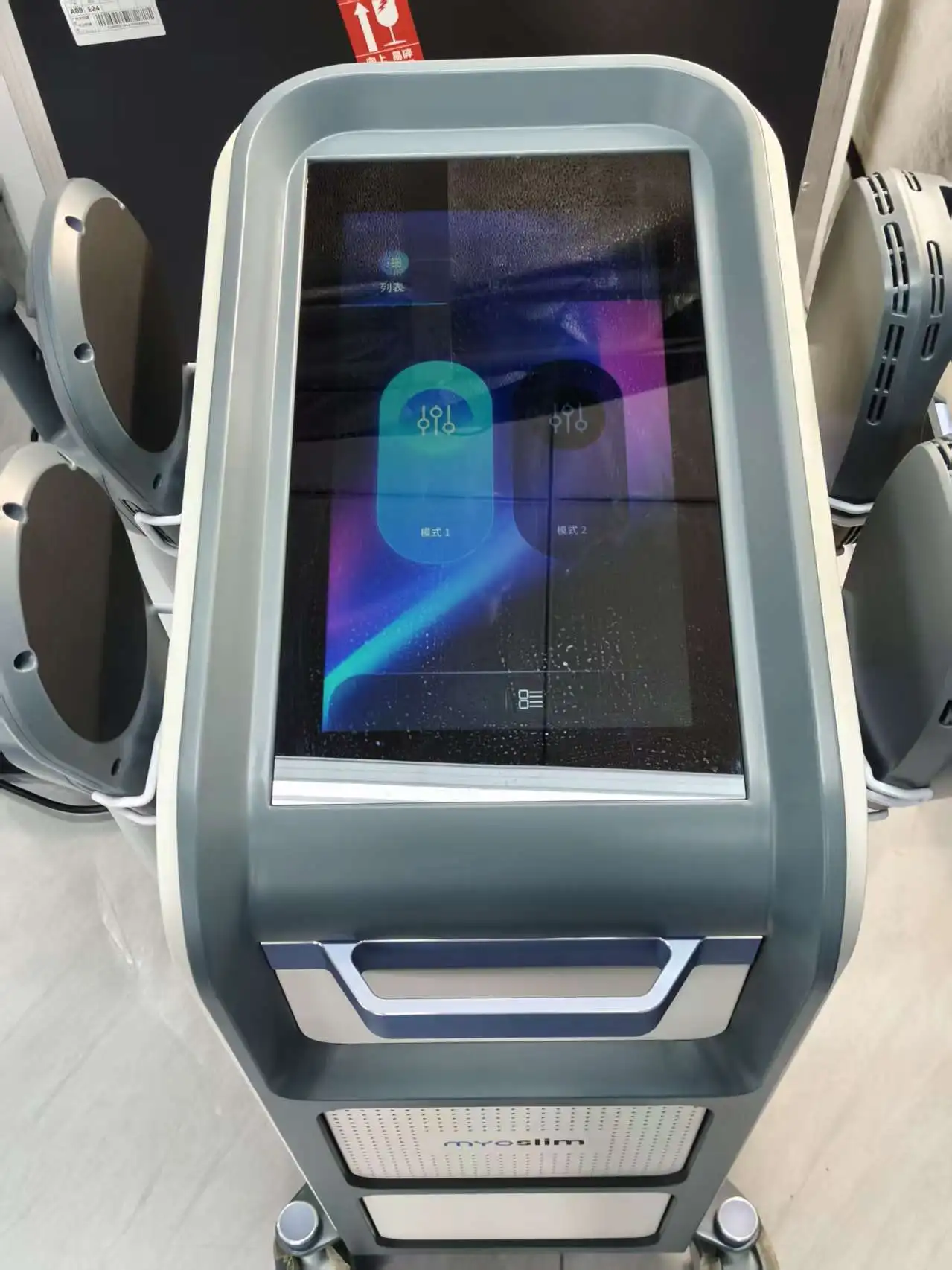 

Slimming Nova PRO Hi-emt Myoslim Neo 6500W Professional Machine Body Shaping 15 Tesla Radio Frequency