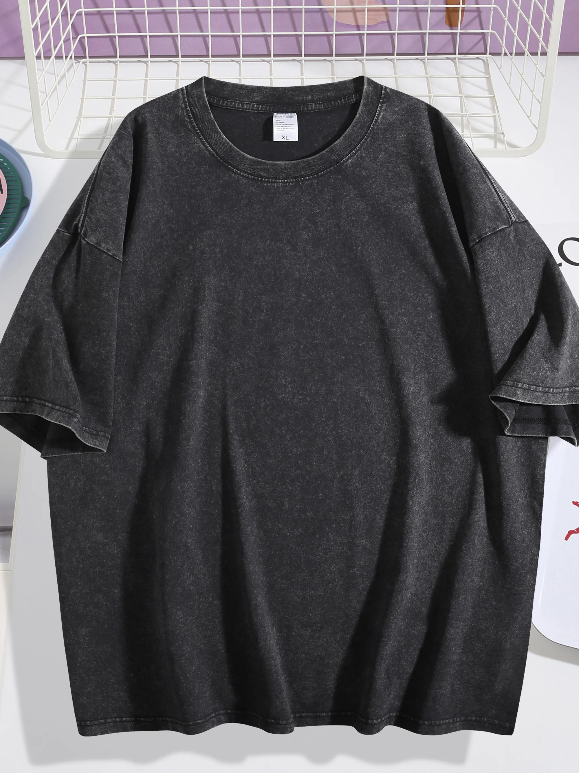 تي شيرت رجالي INSTANT HUMAN مطبوع أسود بأكمام قصيرة ورقبة مستديرة فضفاض صيفي 100% قطن حمض مغسول بلمسة نهائية لعيد الميلاد