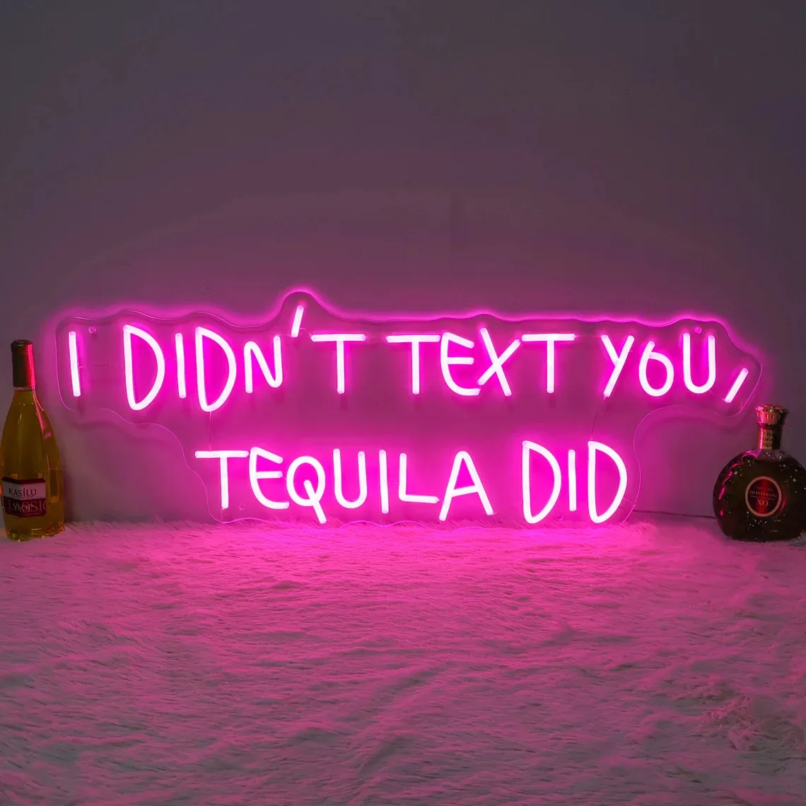 I Didn't Text You Tequila Did Neon Sign, Tequila Led Neon Light, Tequila Bar Business Signboard Decor, Home Bar Wall Decor