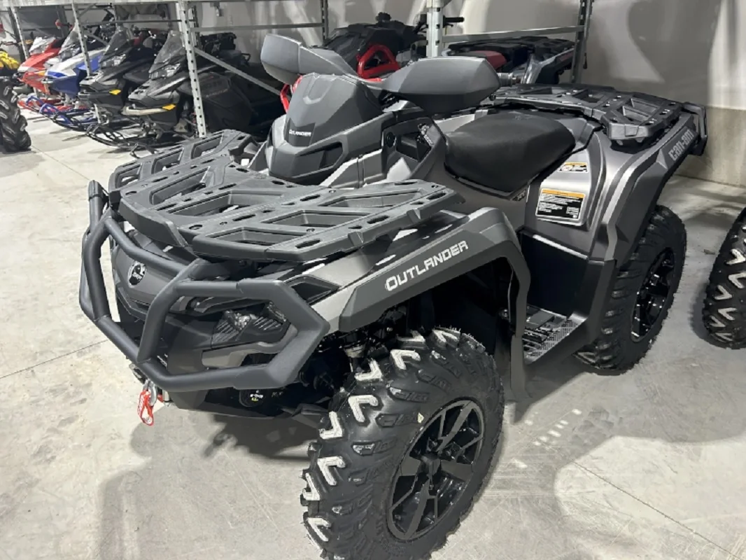 2024 год, мотовездеход Can-Am Outlander XT 1000R (Platinum Satin)