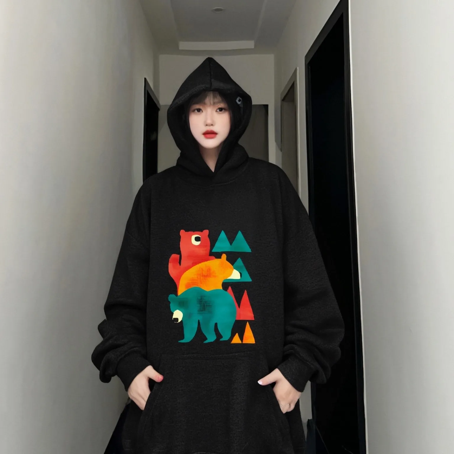 

Nature Lovers Cotton Hoodie Bear Mountain Pattern Casual Loose Long Sleeved Cool Unique Charming Fashionable Comfortable Top