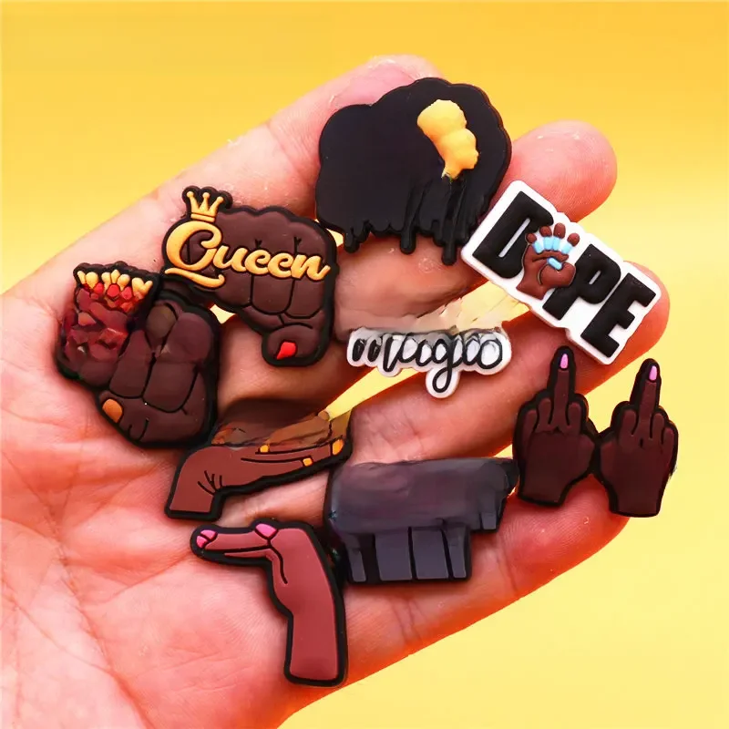 Breloques de chaussures à thème en PVC, 1 pièce, noir, période du roi, décorations, mélanine, pouvoir magique, accessoires de chaussures, garçon, salut, Vote, chaussures, boucle, Clip