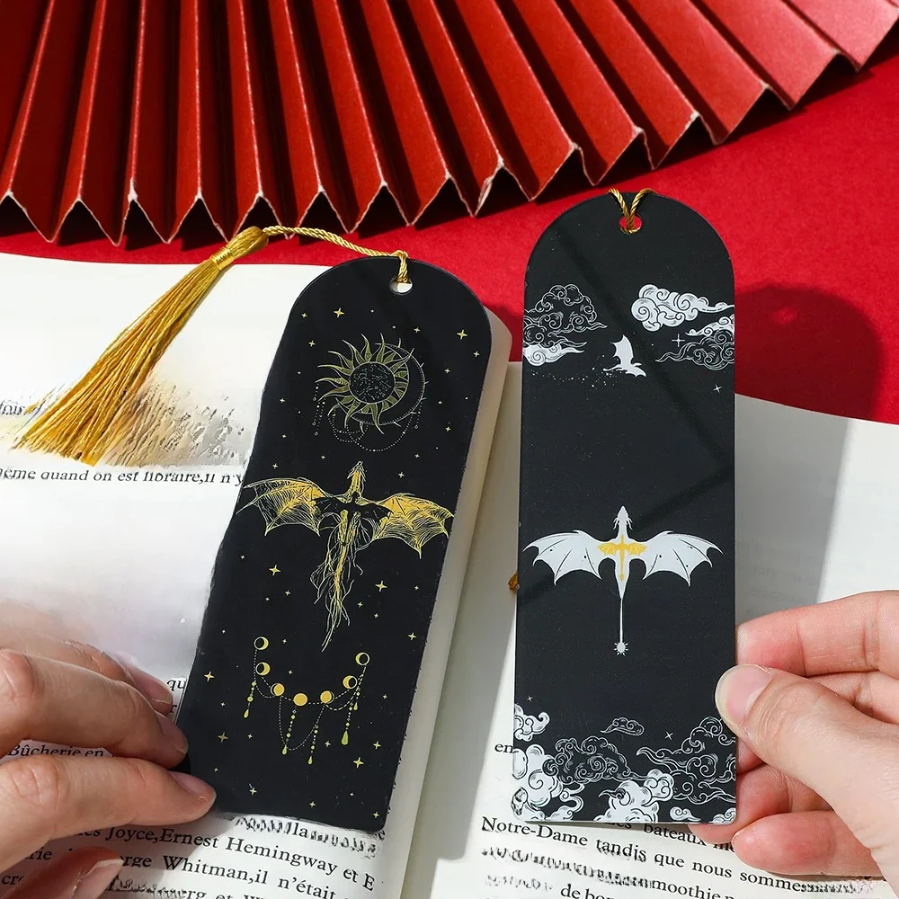 Acotar – marque-page en acrylique série quatrième aile, série Dragon, accessoire de pompon de livre, cadeau parfait pour les amateurs de livres, les Fans de Fiction, 1 pièce