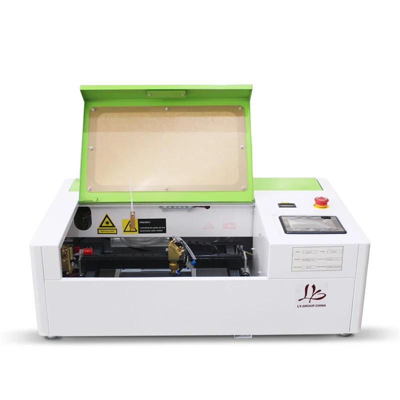 مجموعة ماكينة قطع النقش بالليزر LY 3020 40 وات CO2 مع لوحة تحكم LCD ولوحة قرص العسل إصدار عادي أو غير متصل