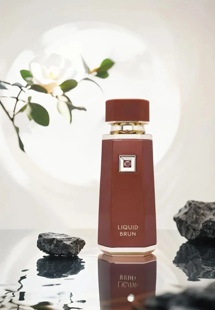 Liquid Brun French Avenue para Hombres 100ml/3.4oz  With its long-lasting bergamot and musk scent, it's an ideal gift choice.