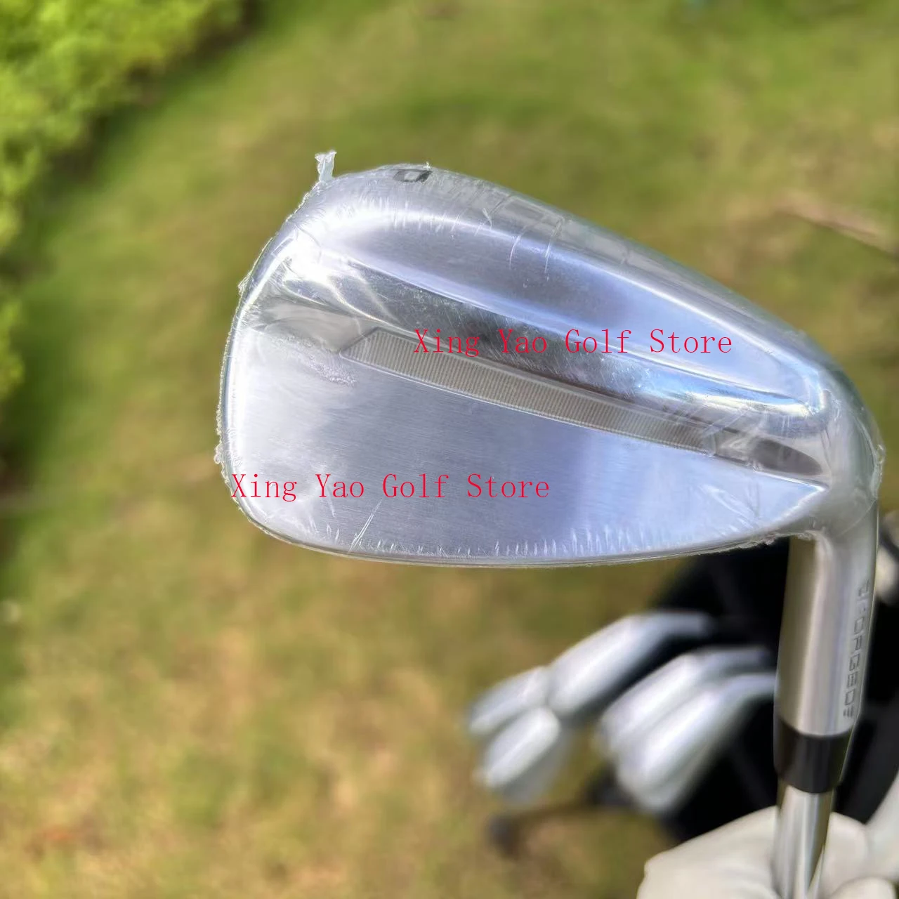 2025New Men's  Golf Clubs silvery P790 Golf Irons fifth generation 7pcs 4-9P R/S/SR Flex Steel/Graphite Shaft - Image 3