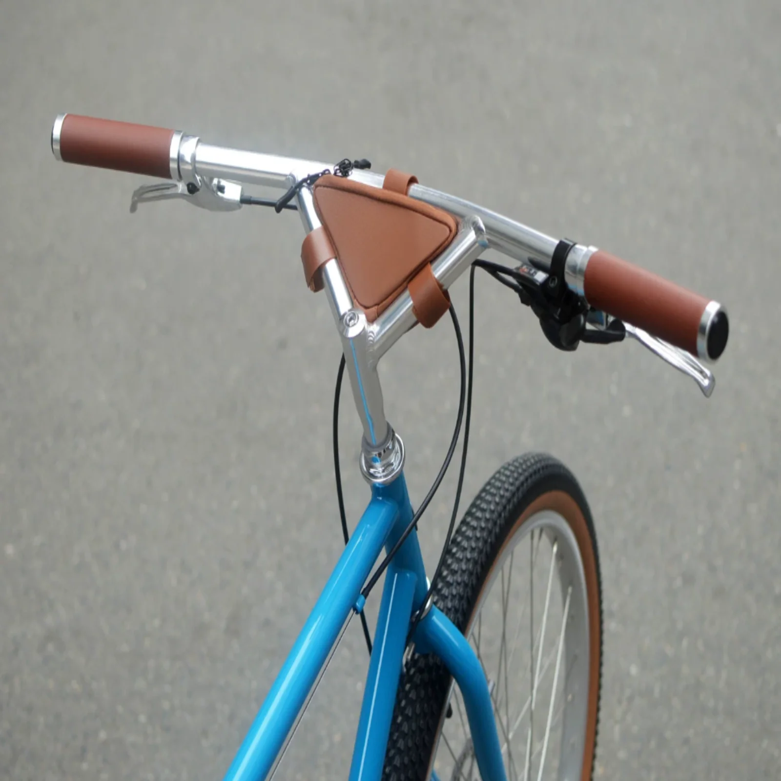 Aluminum Alloy Handlebar Lightweight Aluminum Riser Handlebar Riser Bike Bar Ergonomic Cycling Equipment Easy to Install