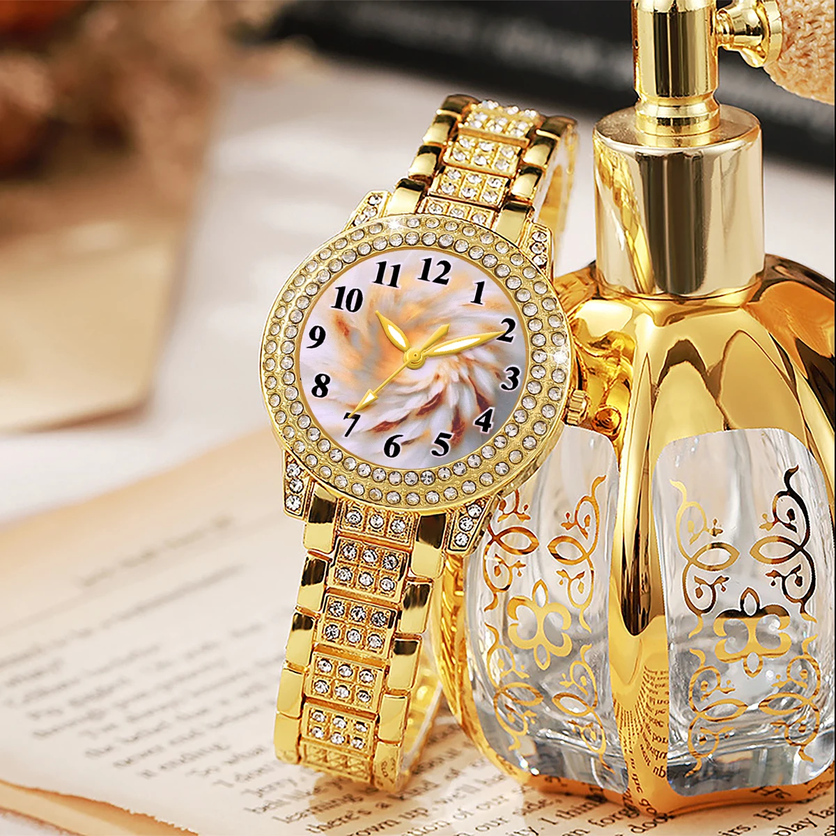 6-Piece Set, Women's Luxurious and Elegant Quartz Watch with Jewelry Set, Exquisite Accessories for Parties, Banquets, and Gatherings, a Gift for the Special Woman in Your Life.