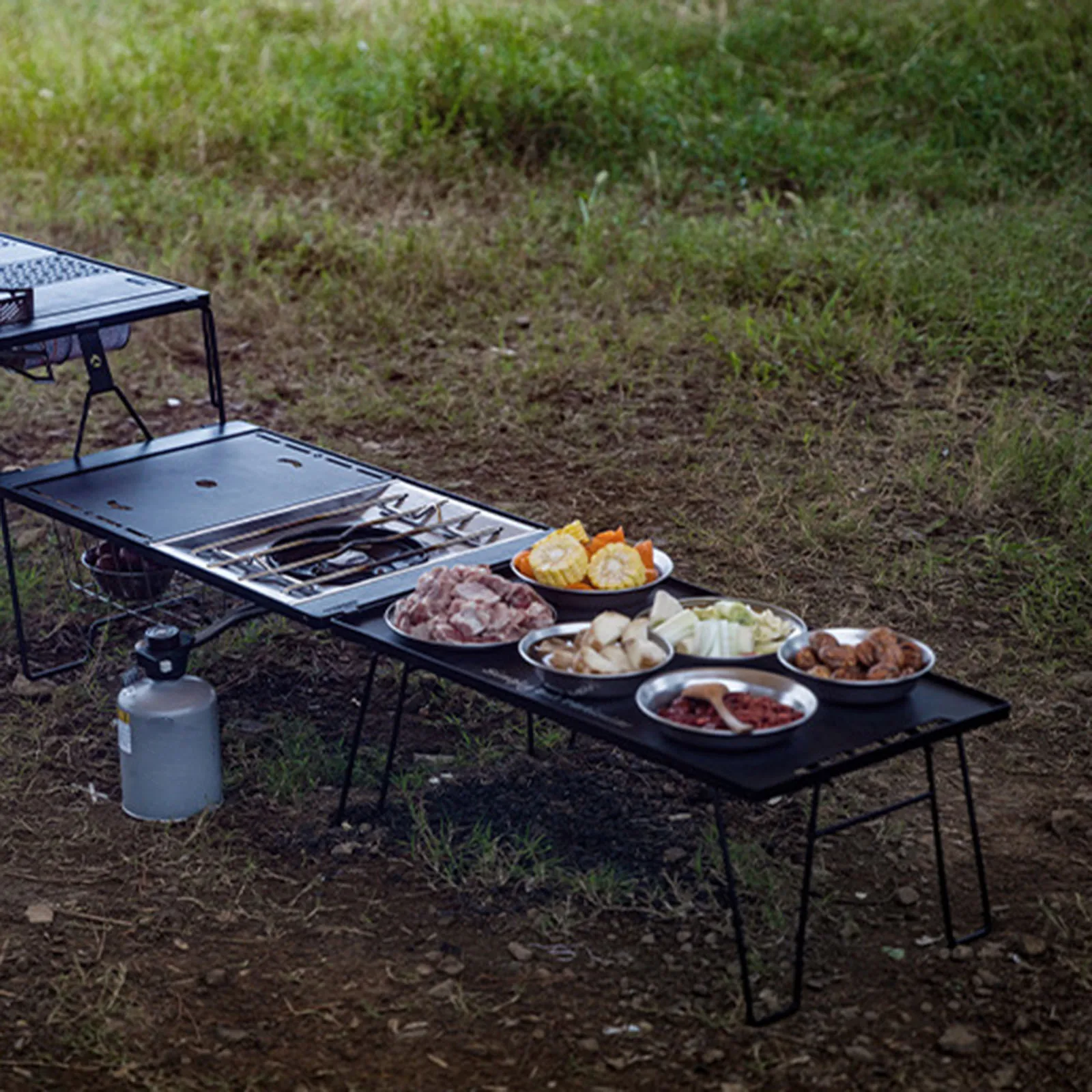 IGT طاولة تخييم خفيفة الوزن جسر الجدول المحمولة في الهواء الطلق للطي التخييم أداة متعددة الوظائف الموقد شواء الجدول