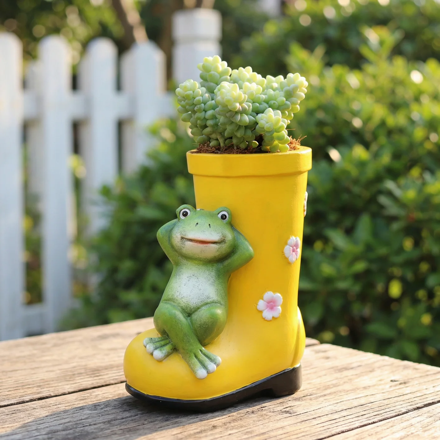 Cute Resin Frog Yellow Rain Boot Planter Succulent Flower Pot，Creative Garden Decoration Desktop Ornament For Outdoor Yard，Gift