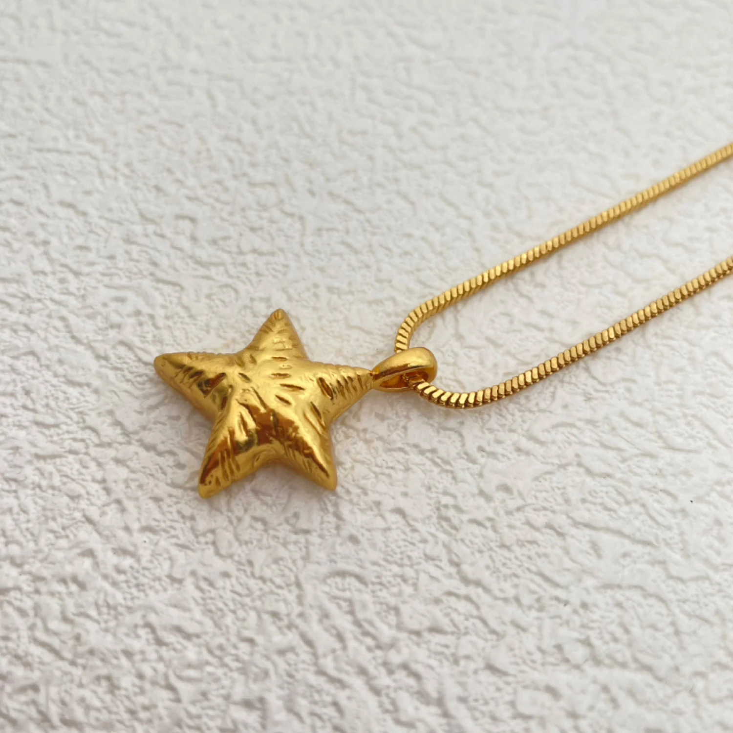 YAJUNIEL 24K Gold Plated Starfish Pendant Necklace Adjustable Long Snake Chain for Women Hypoallergenic Elegant Brand Jewelry