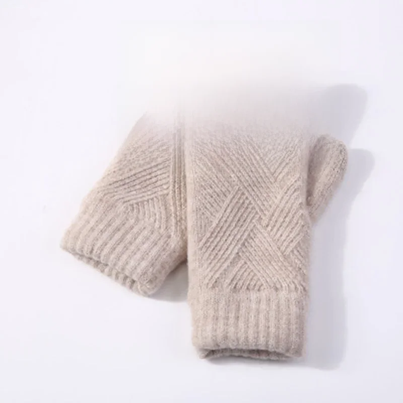 AliExpress HVATILAW Female Winter Warm Knitted Full Finger Gloves Men Solid Woolen Touch Screen Mittens Women Thick Warm Cycling Driving Gloves H46