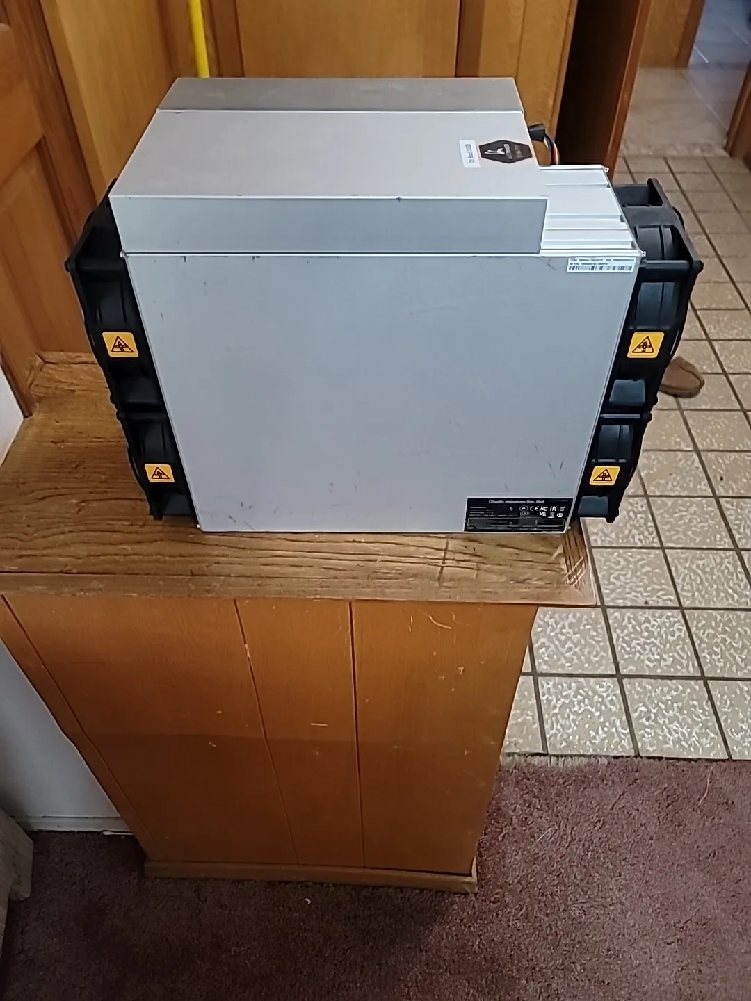 КУПИТЬ 5 ПОЛУЧИ 3 БЕСПЛАТНО Antminer S19k pro 115th 2645W Bitcoin Miner