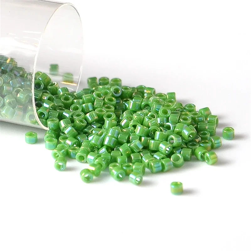 1.6mm 10g JP Miyuki Delica koraliki połysk kolor tęczy koraliki urok dla bransoletka tworzenia biżuterii naszyjnik Diy akcesoria — zdjęcie 2