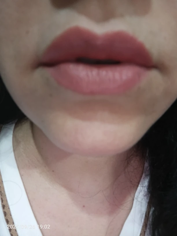 12-Color Matte Lipstick , Non-Fading, Non-Stick Cup Long-Lasting Velvet Finish, Smooth Matte Lip Color Waterproof Smudge-proof photo review