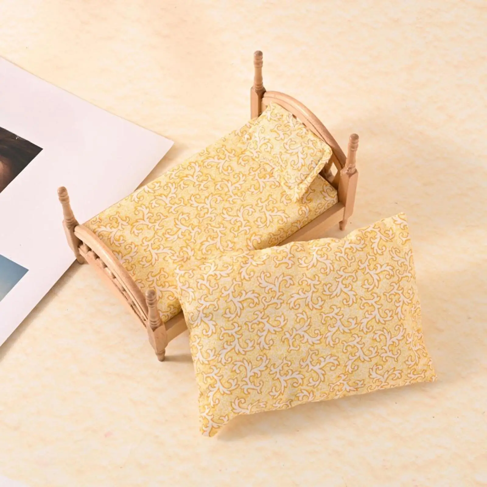 Lit de maison de poupée 1:12, scènes réalistes, accessoire de décoration Miniature élégante pour scène de bricolage, jouets de simulation, ornement de chambre à coucher