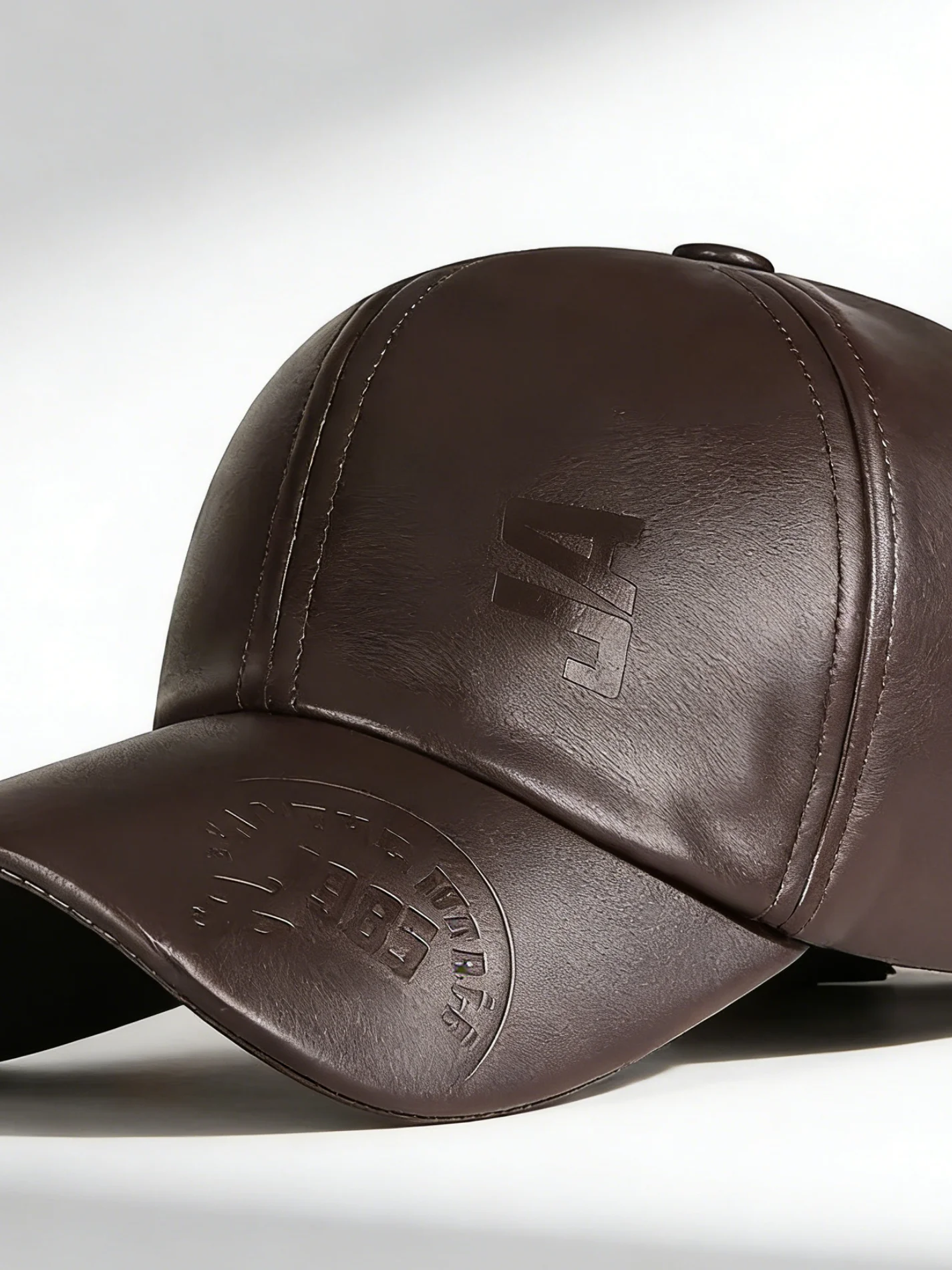 

Unisex Adult Four-Season Retro Six-Panel Baseball Cap, Casual Fashion, Personalized Outdoor Cold Protection