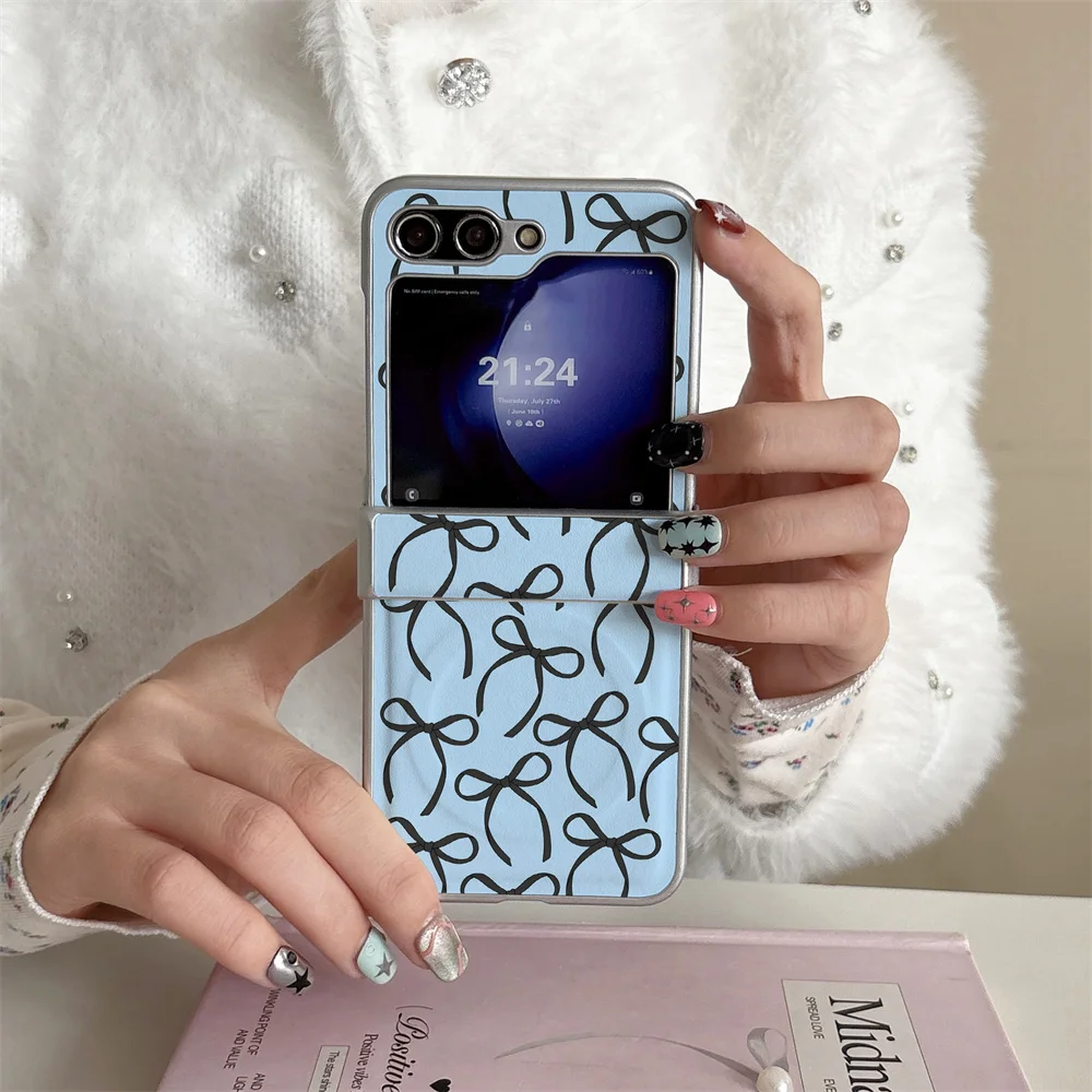 Simple Line Bow Pu …