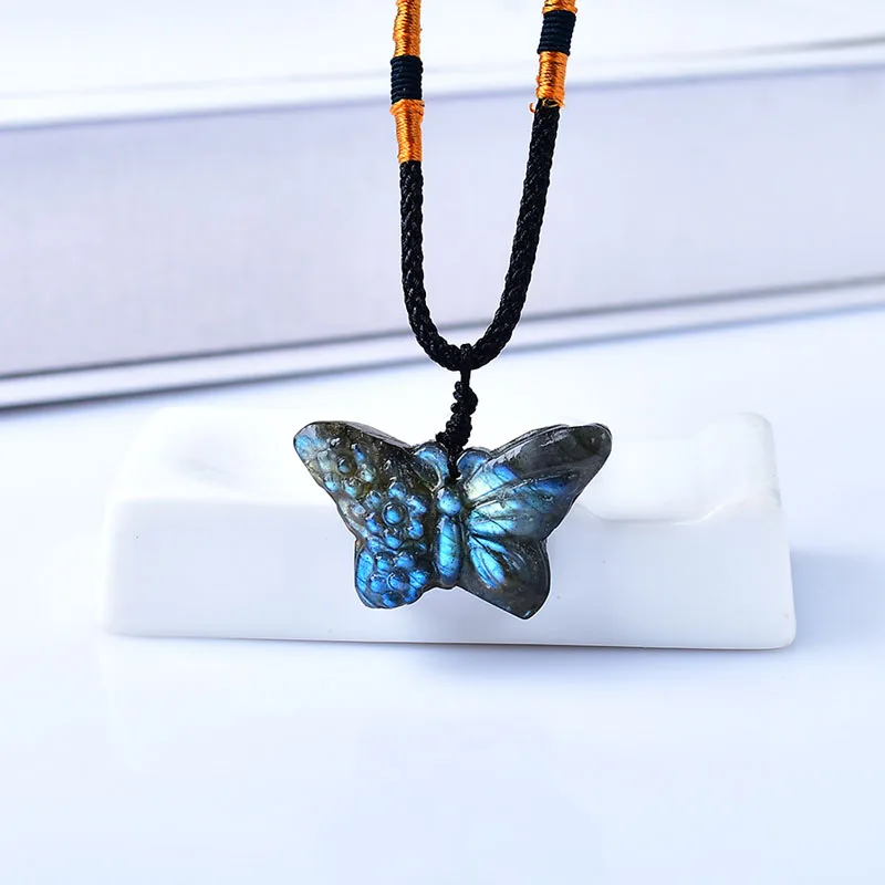 collier-pendentif-papillon-flashy-en-labrumen-naturel-pierre-precieuse-semi-precieuse-breloque-animale-collier-reglable-beau-fait-a-la-main