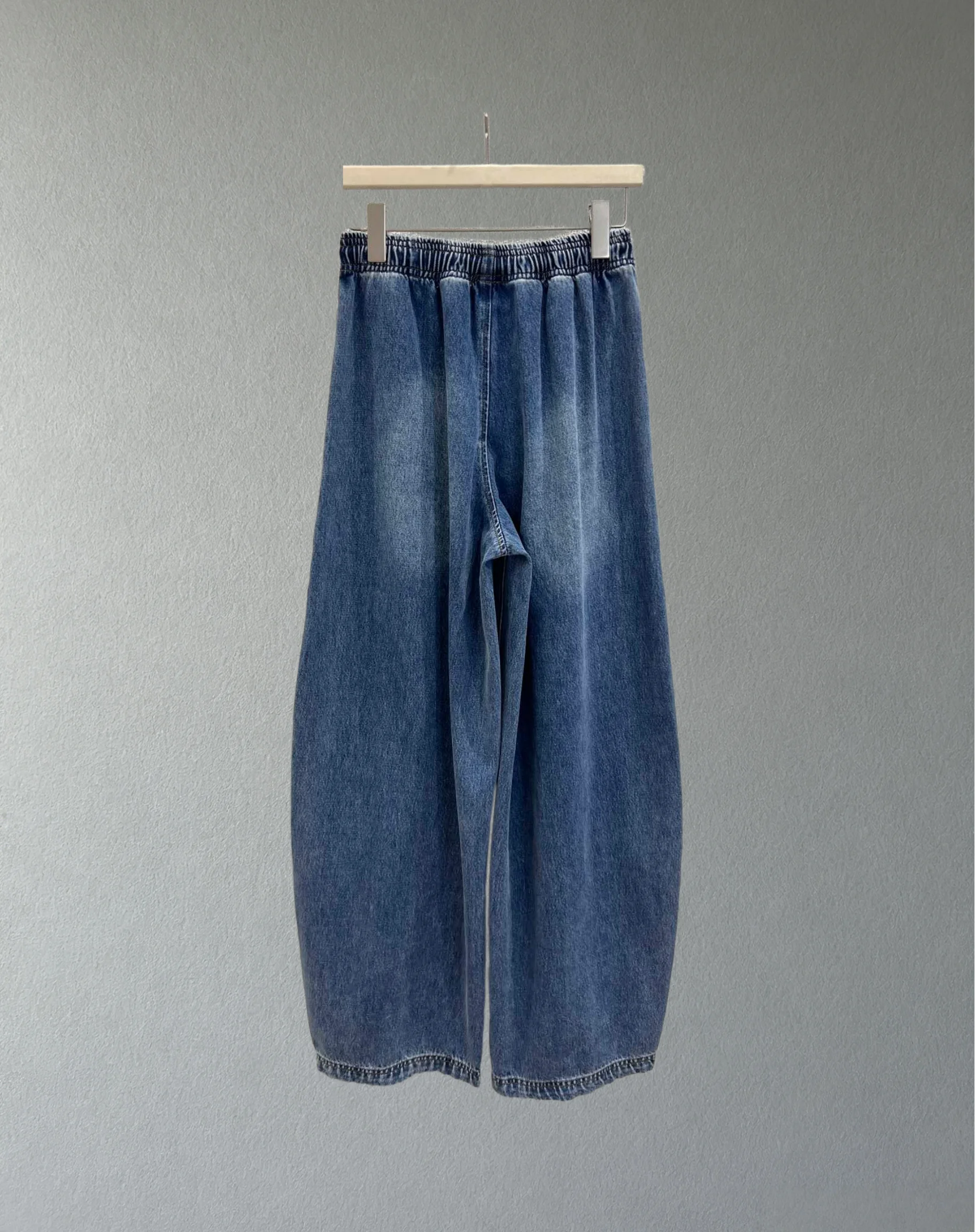 

2025 Autumn/Winter New Design Women's Elastic Waist Jeans