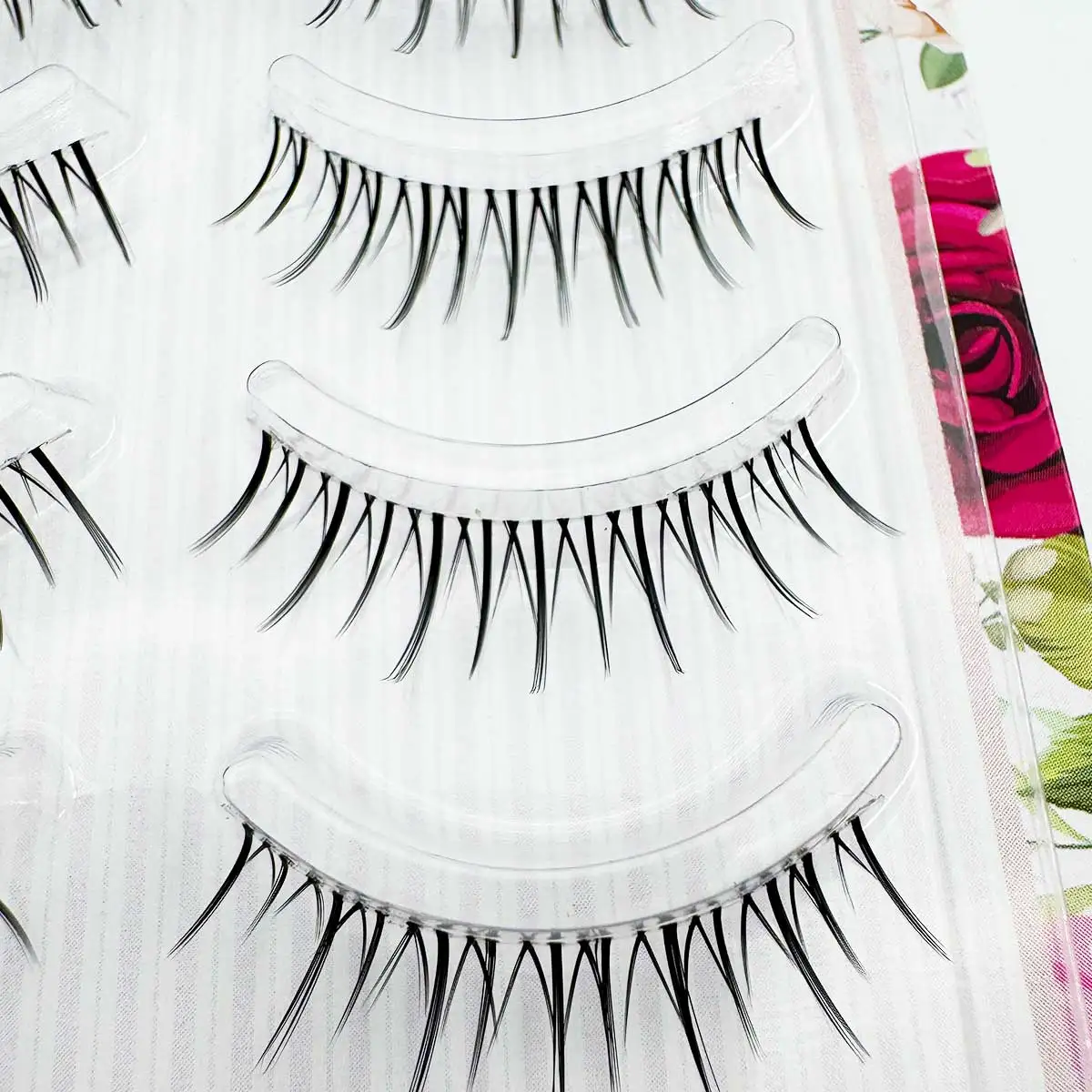5ペア ソフトウィスピーつけまつげ ナチュラルロングフルストリップ デイリーウェア 写真撮影 ウェディングメイク ハロウィン クリスマス つけまつげ