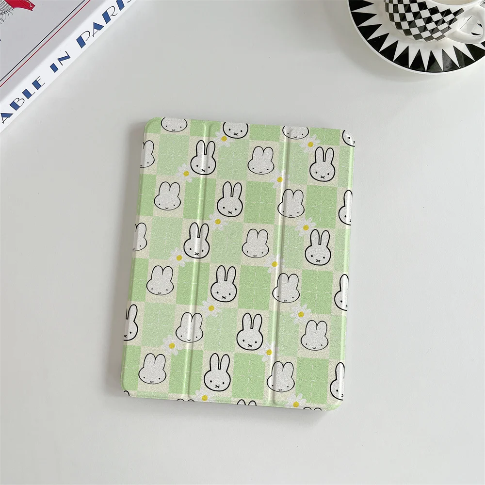 INS Cute Grid Miffy Rabbit Pattern is suitable for iPad A16 2024 11 inch, 2025 Air 5/4, 10.9-inch iPad 10, 9.7-inch, 10.2/10.2 i
