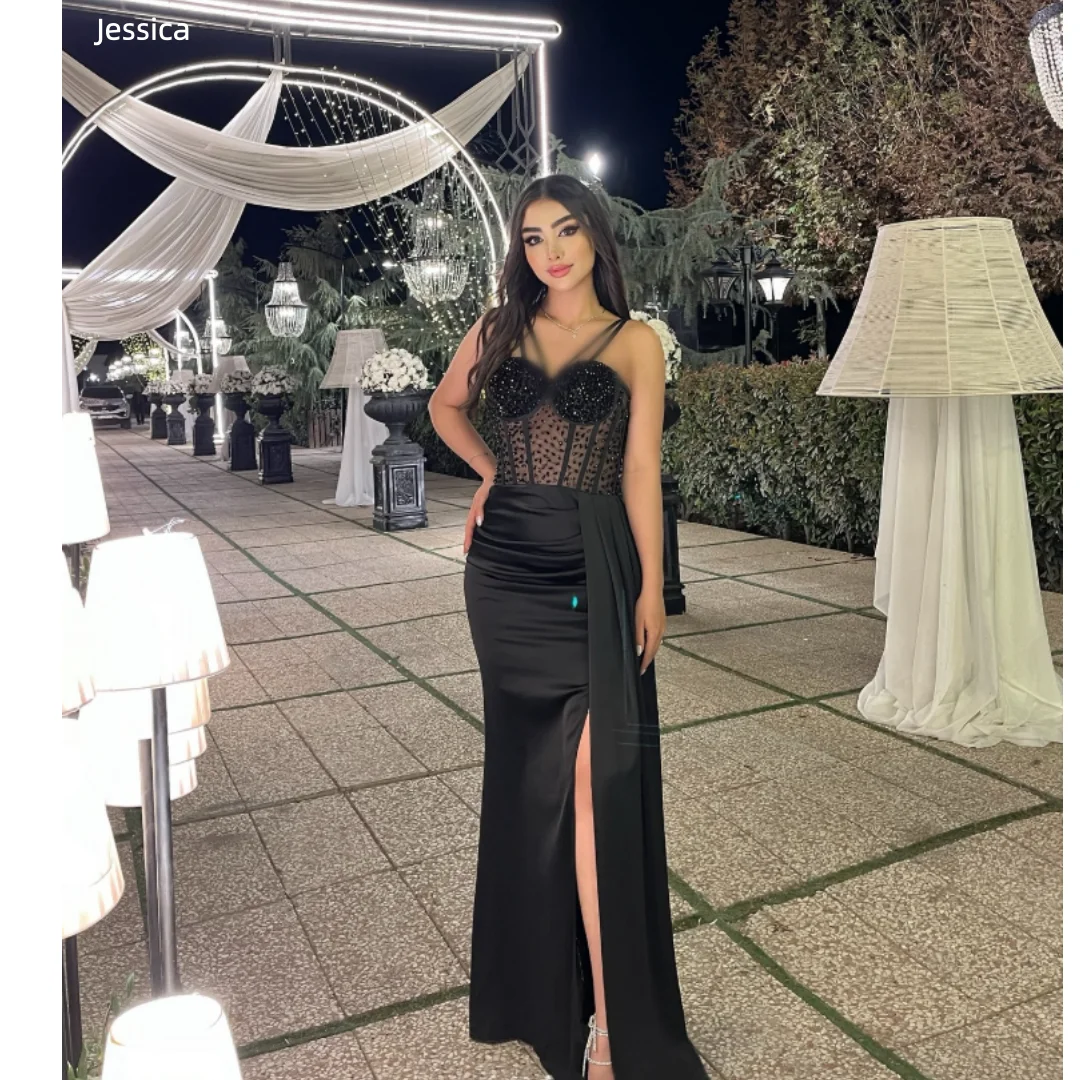 

Jessica Sheer Lace Embroidery Evening Dresses Black Imitation Silk Satin Prom Dresses Side Fork Formal Occasions Party Dresses