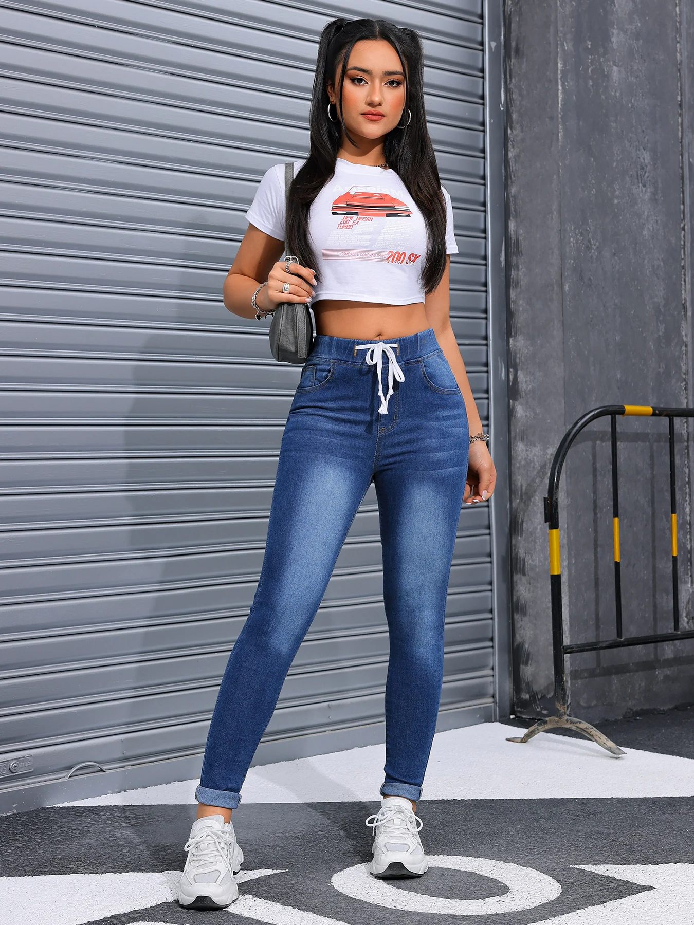 กางเกงยีนส์ผู้หญิงแบบสวม ยืดได้ เอวสูง ยางยืด พร้อมกระเป๋า กางเกงเลกกิ้งลำลอง