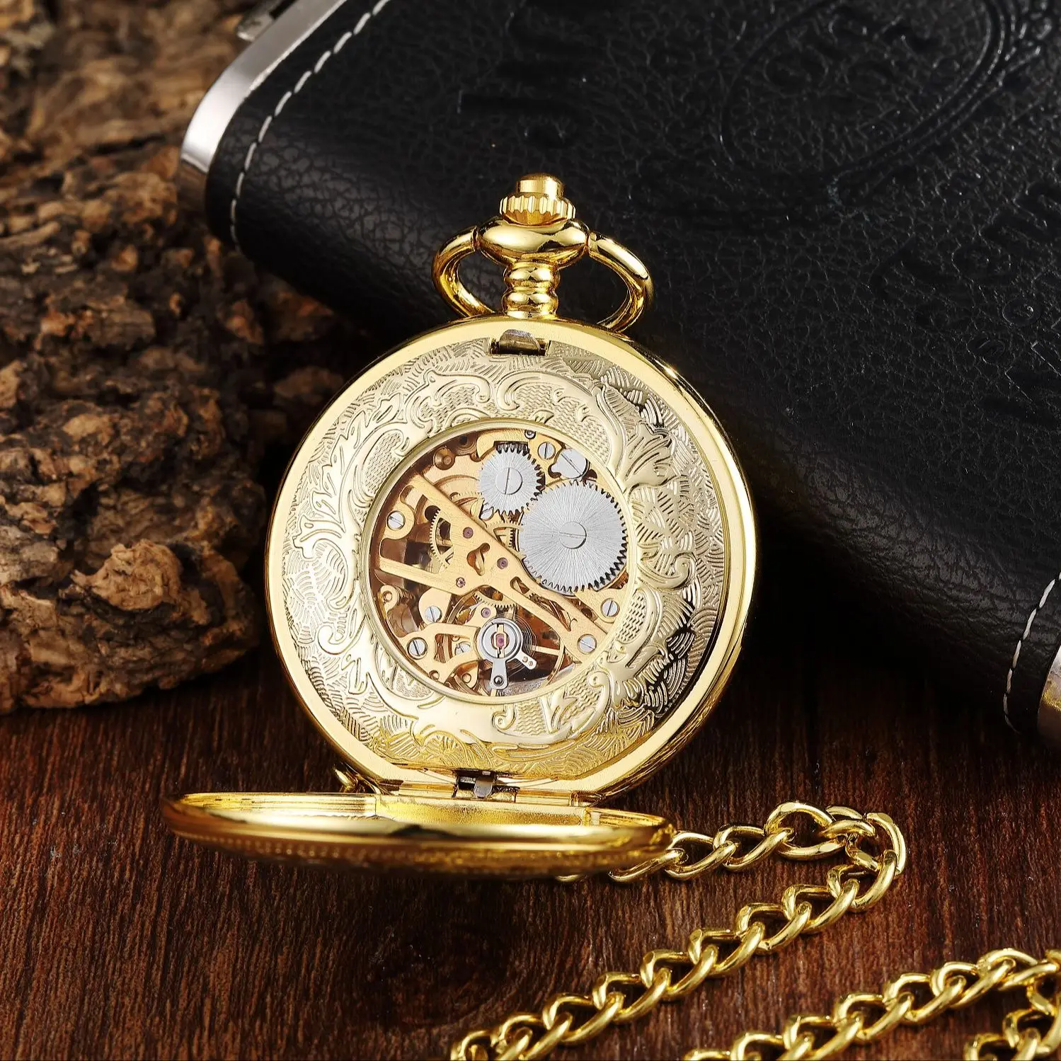 

Gold Hand-WInd Mechanical Pocket Watch Vintage Hollow Steampunk Men Watches Roman Numerals Dial Clock With Chain Reloj Hombre