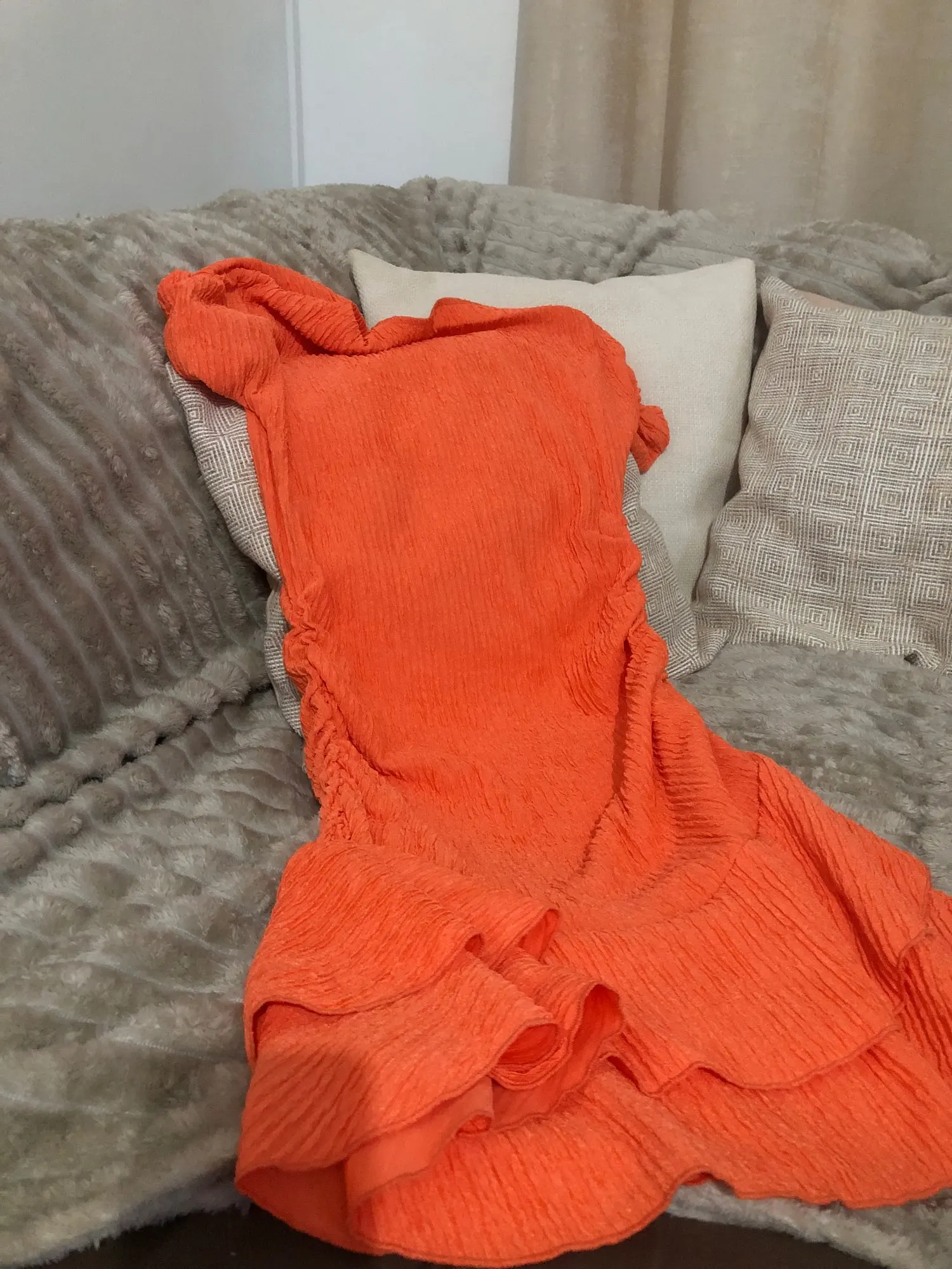 One-Shoulder Ruffle Hem Mini Dress