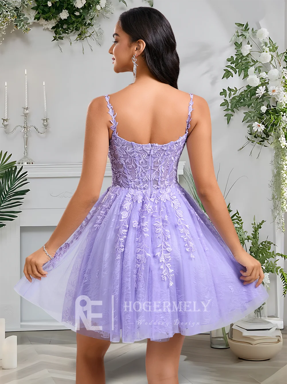 A Women A-Line V-Neck Short Tulle Homecoming Dress With Floral Lace Bodice Cocktail Graduation Prom Dresses For Wedding Party​