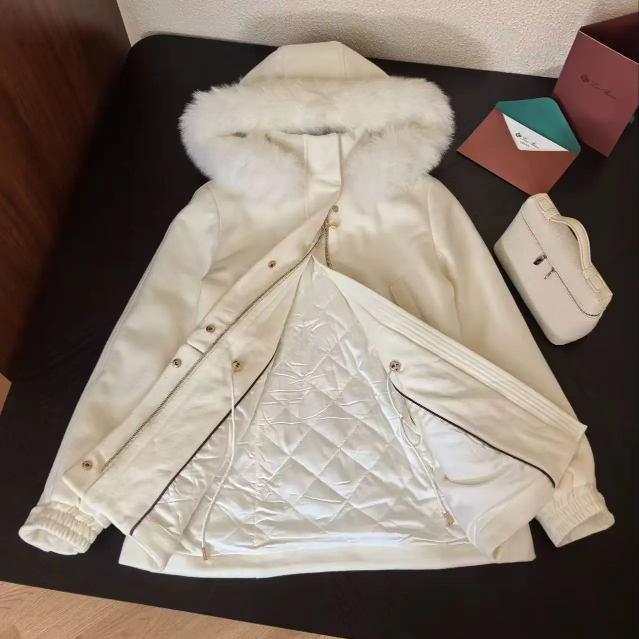High-End Same Style Heavyweight Cashmere Fox Collar Hooded Coat