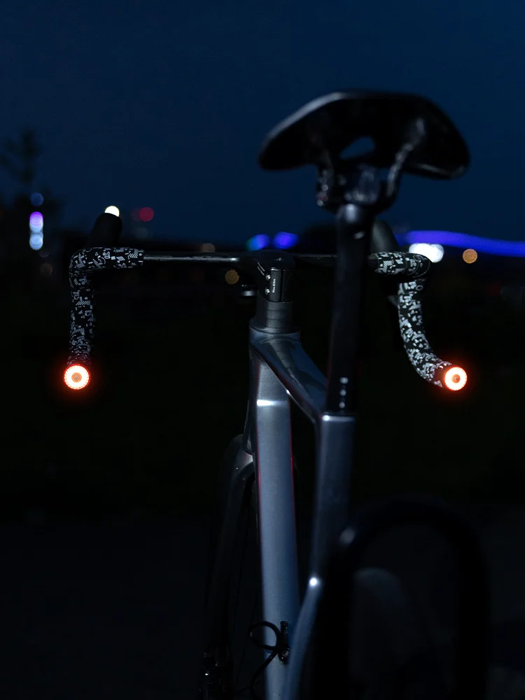 AliExpress XOSS Bar End Light Smart Brake Taillight Bicycle Handlebar Plug Lights Cycling Waterproof Safe Warning Light for MTB Road Bikes