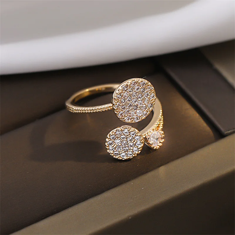 2022 Korean New Exquisite Geometric Round Ring Women\'s Fashion Luxury Zircon Finger Ring Simple Temperament Versatile Jewelry