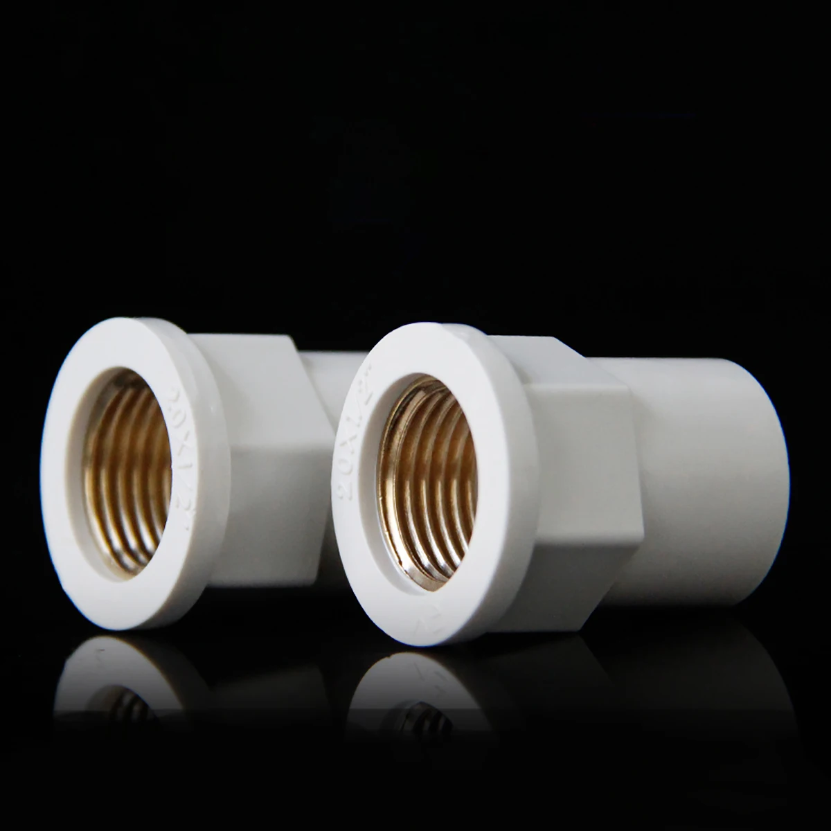 1 Buah Konektor Lurus Kuningan PVC Putih 1/2 "3/4" 1 "Benang Perempuan PVC Pipa Air Bersama Adaptor Irigasi Kebun Akuarium