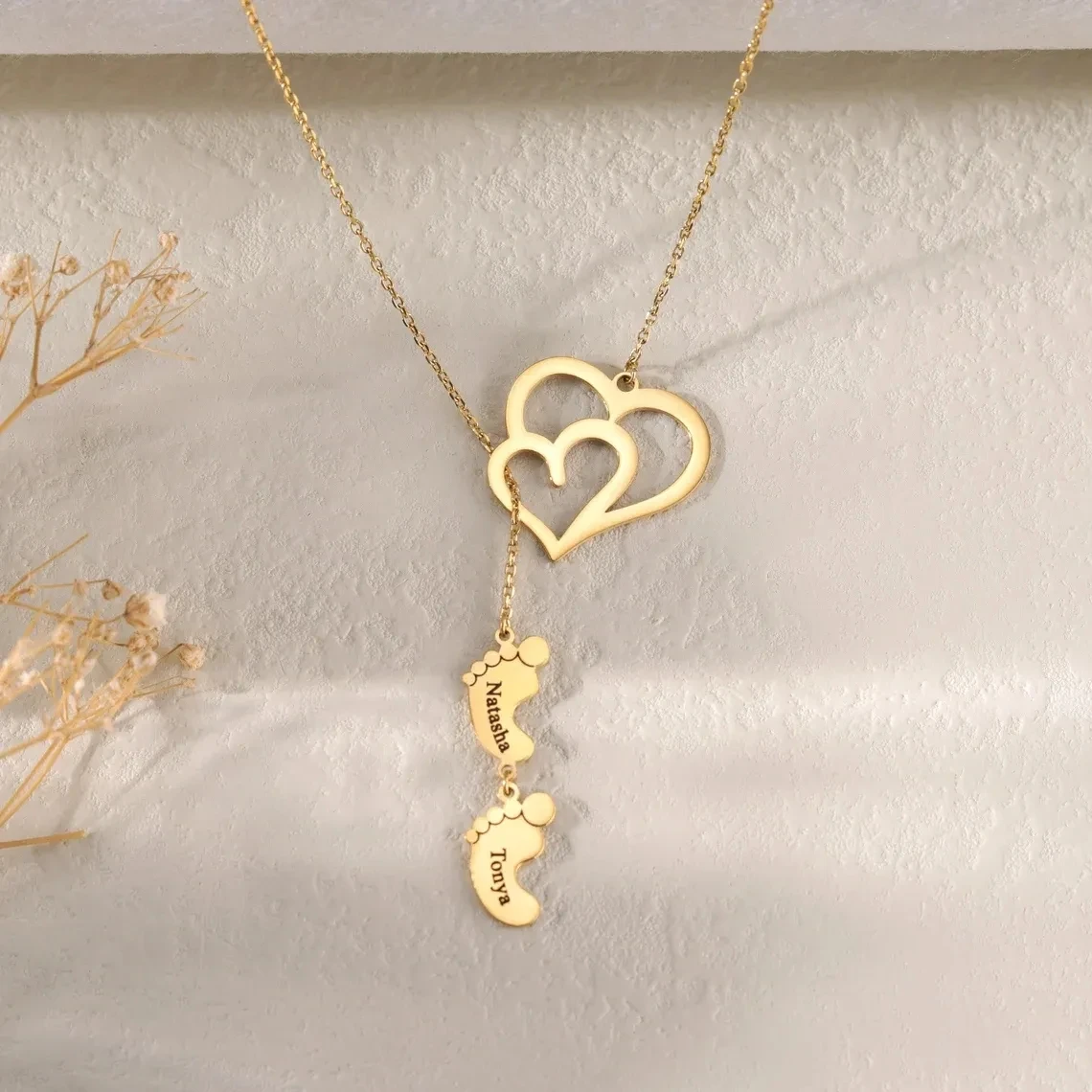 

High-end Double Heart Footprint Name Necklace Personalized Stainless Steel Engraved Custom Name Pendant Mothers' Day For Mom