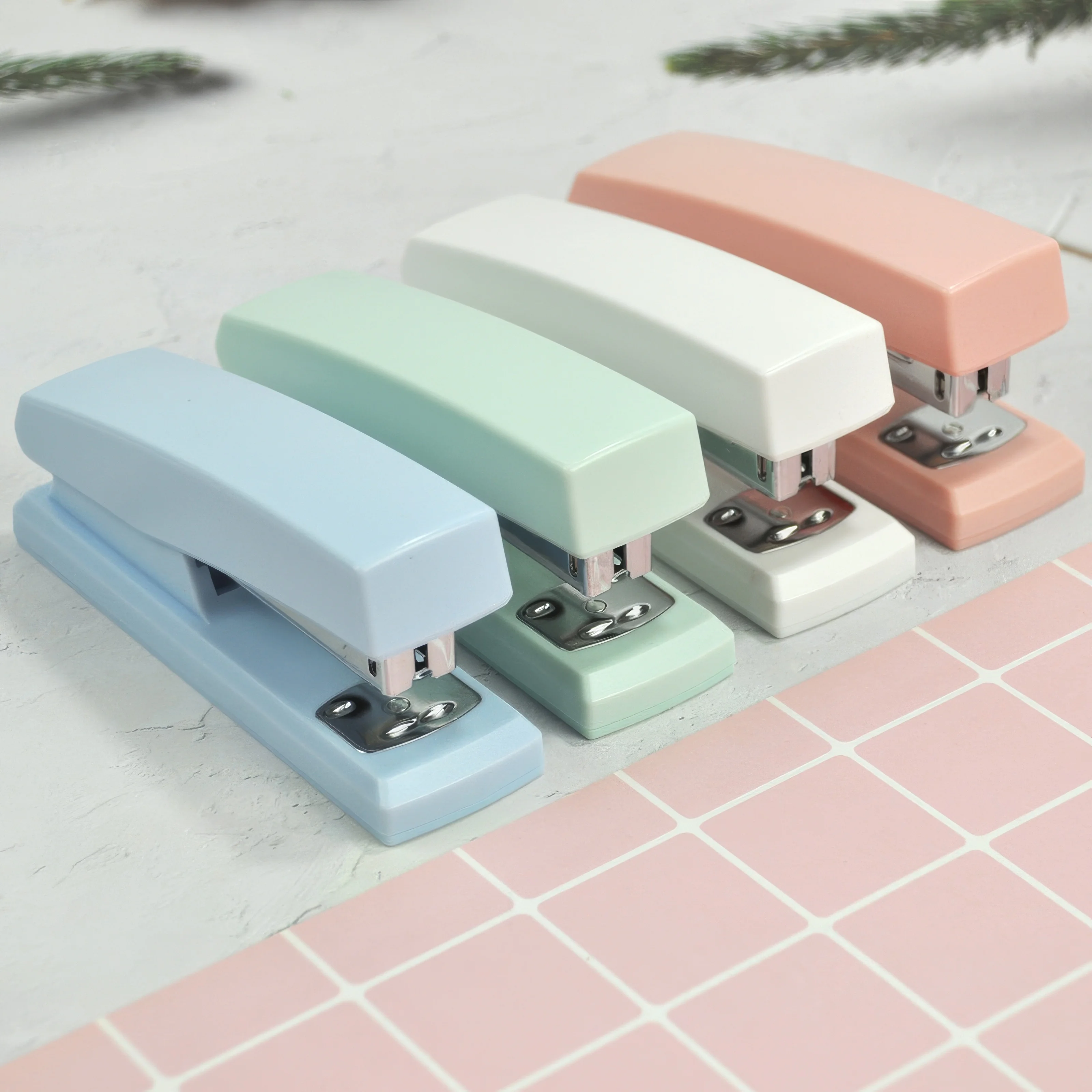 1 pcs Convenient Lightweight Stapler Single Piece Mini Size For Office Study Home Binding Needs