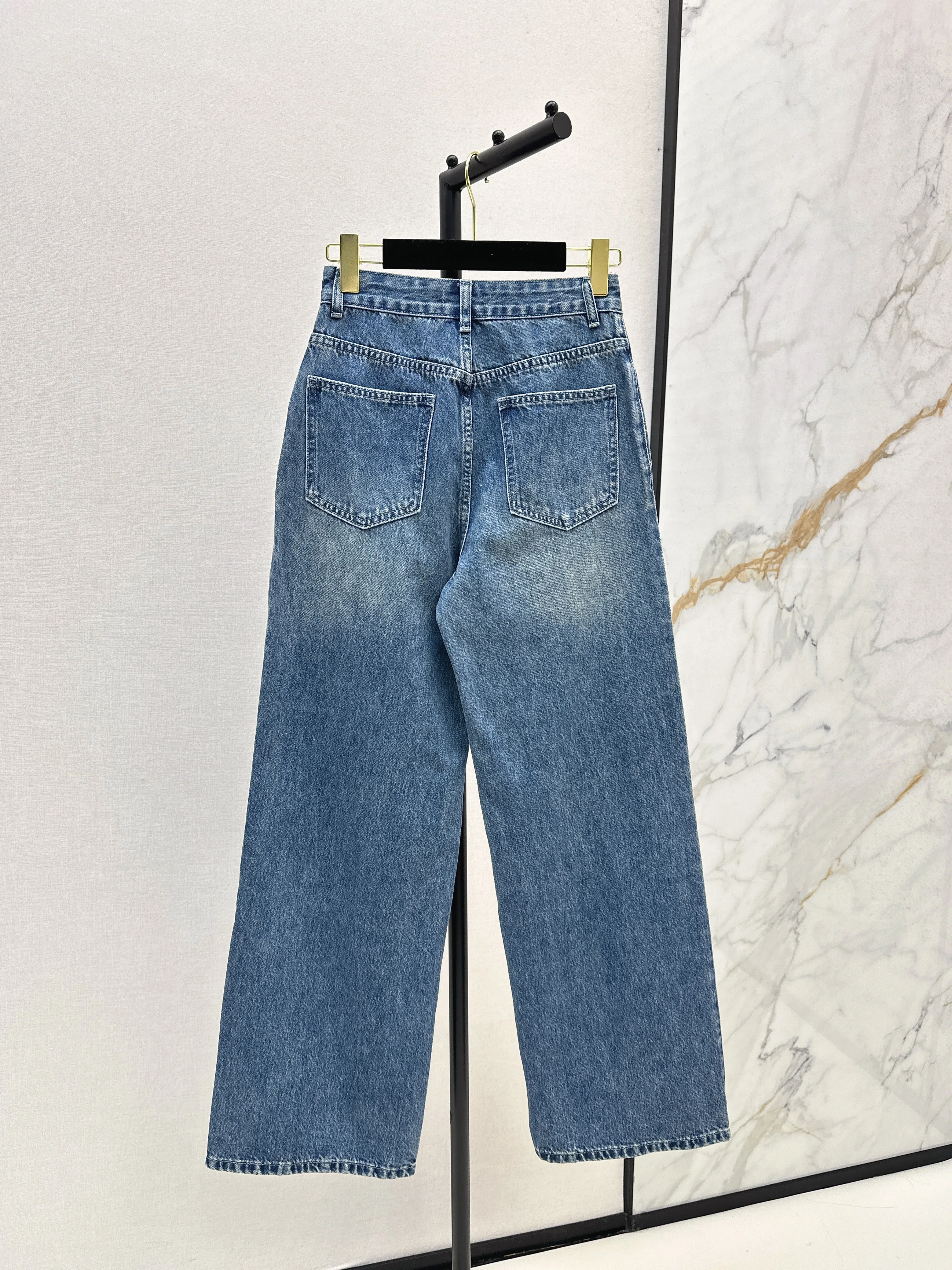 

High Quality Autumn Winter Women's Casual Fashion Cotton Denim Pockets Straight Jeans JQ173