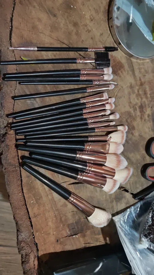 3-20PCS Makeup Brushes Set Professional Eyeshadow Foundation Concealer Blending Blush Brush Kabuki Soft Fluffy Women Beauty Tool photo review