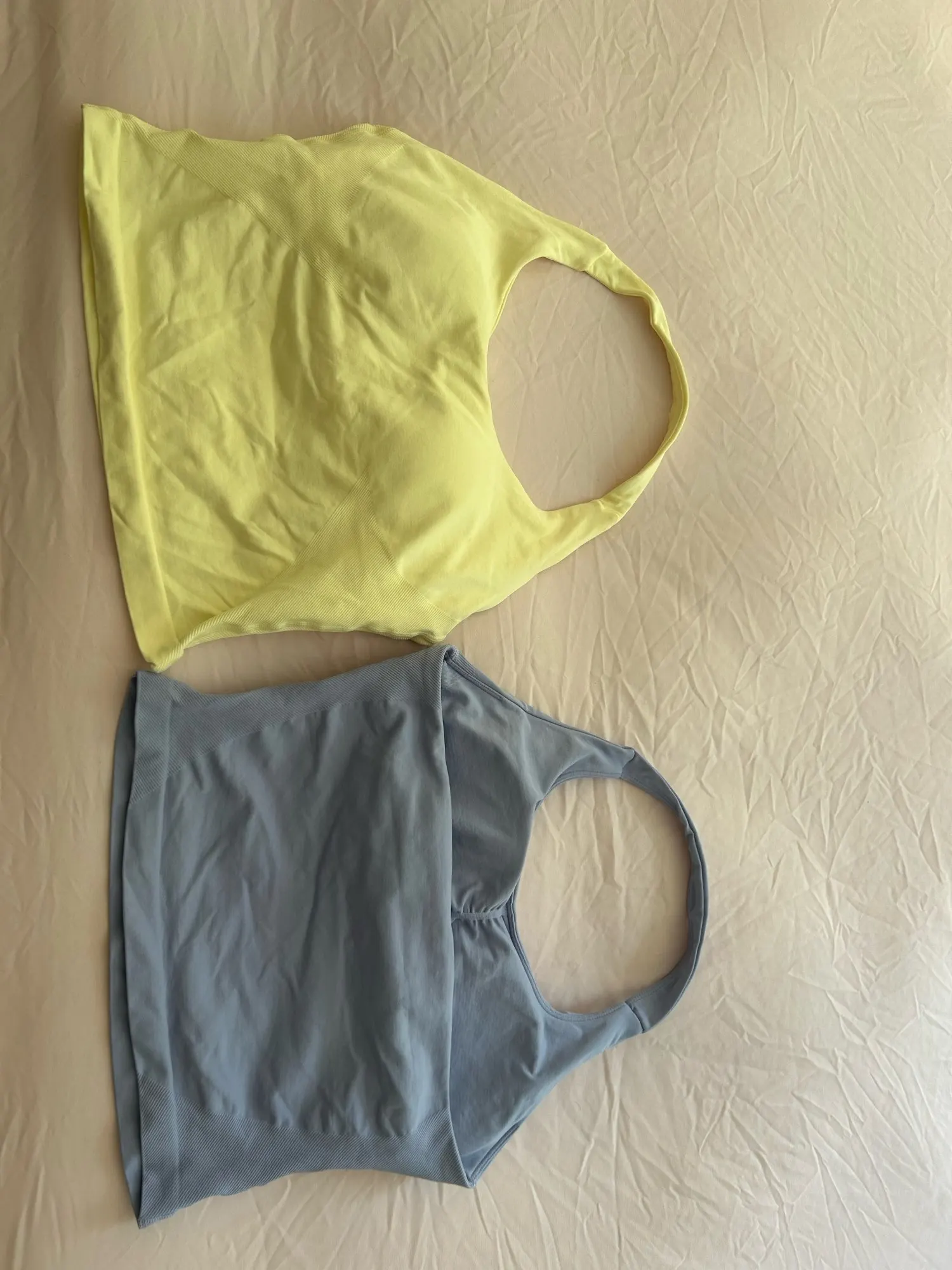Sports Halter Tank Top Women Seamless Yoga Halter Sports Bra Pilate Fitness Workout Running Top Gym Sports Breathable Top photo review