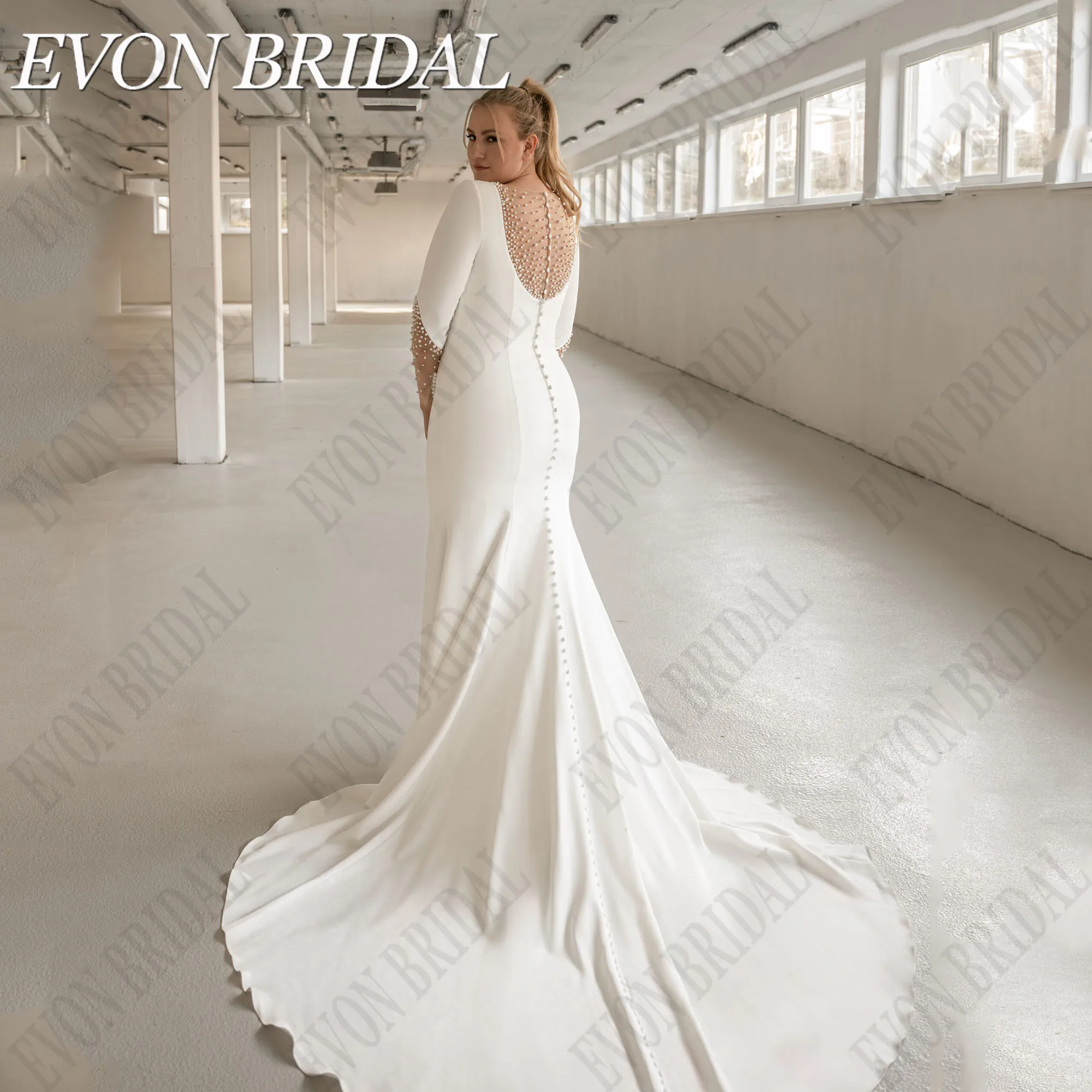 EVON BRIDAL Mermaid Wedding Dress Plus Size Woman O-Neck Satin Bride Gowns Long Sleeves Beading Sweep Train Illusion Back