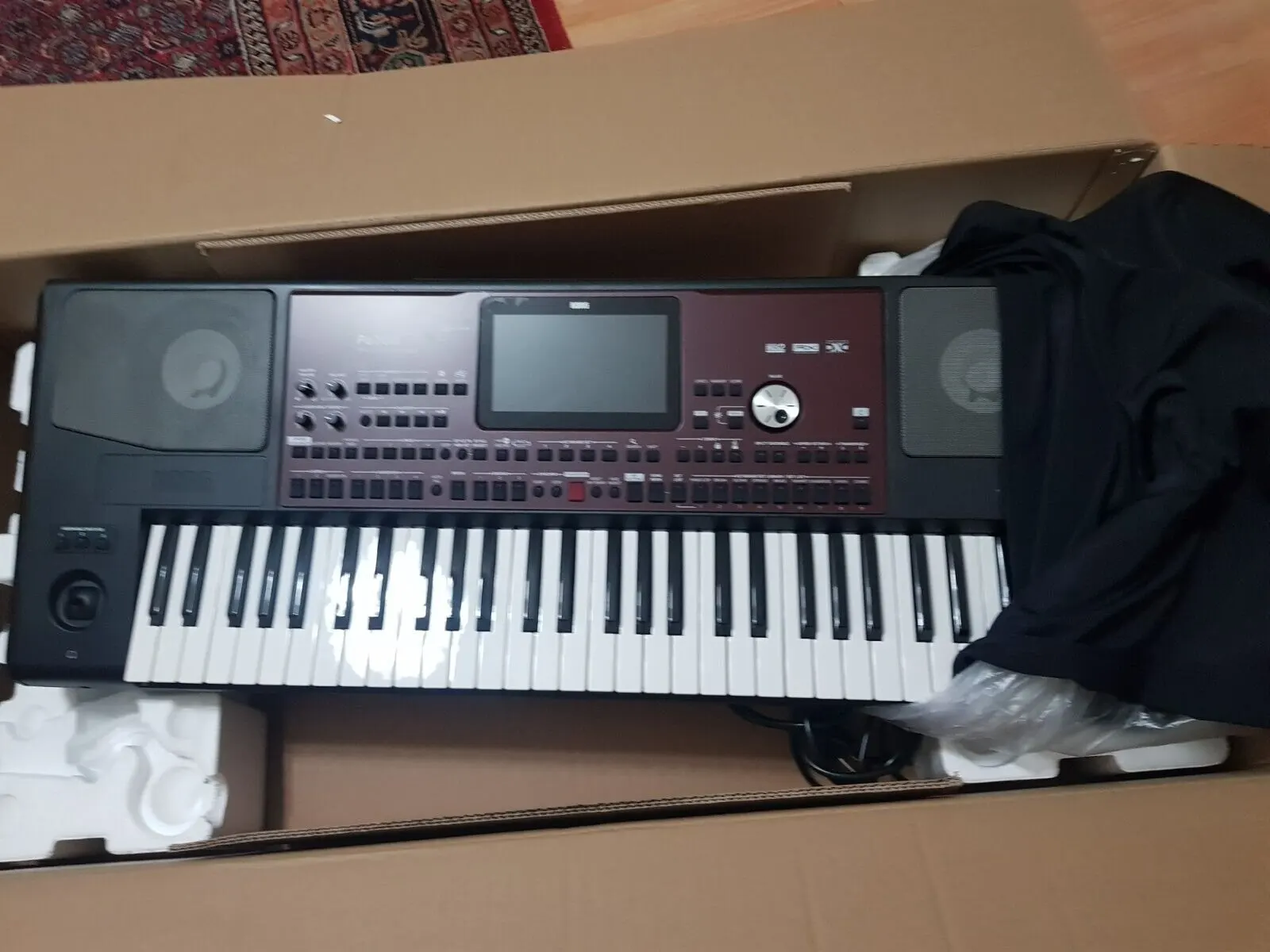 

100% ЛУЧШАЯ СКИДКА РАСПРОДАЖА Рабочая станция восточного аранжировщика Korg Pa700 с 61-клавишами