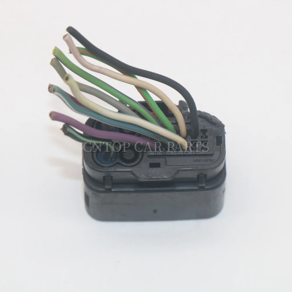 7287-8526-30 Spina a treccia per connettore automobilistico a 10 fili 7287852630