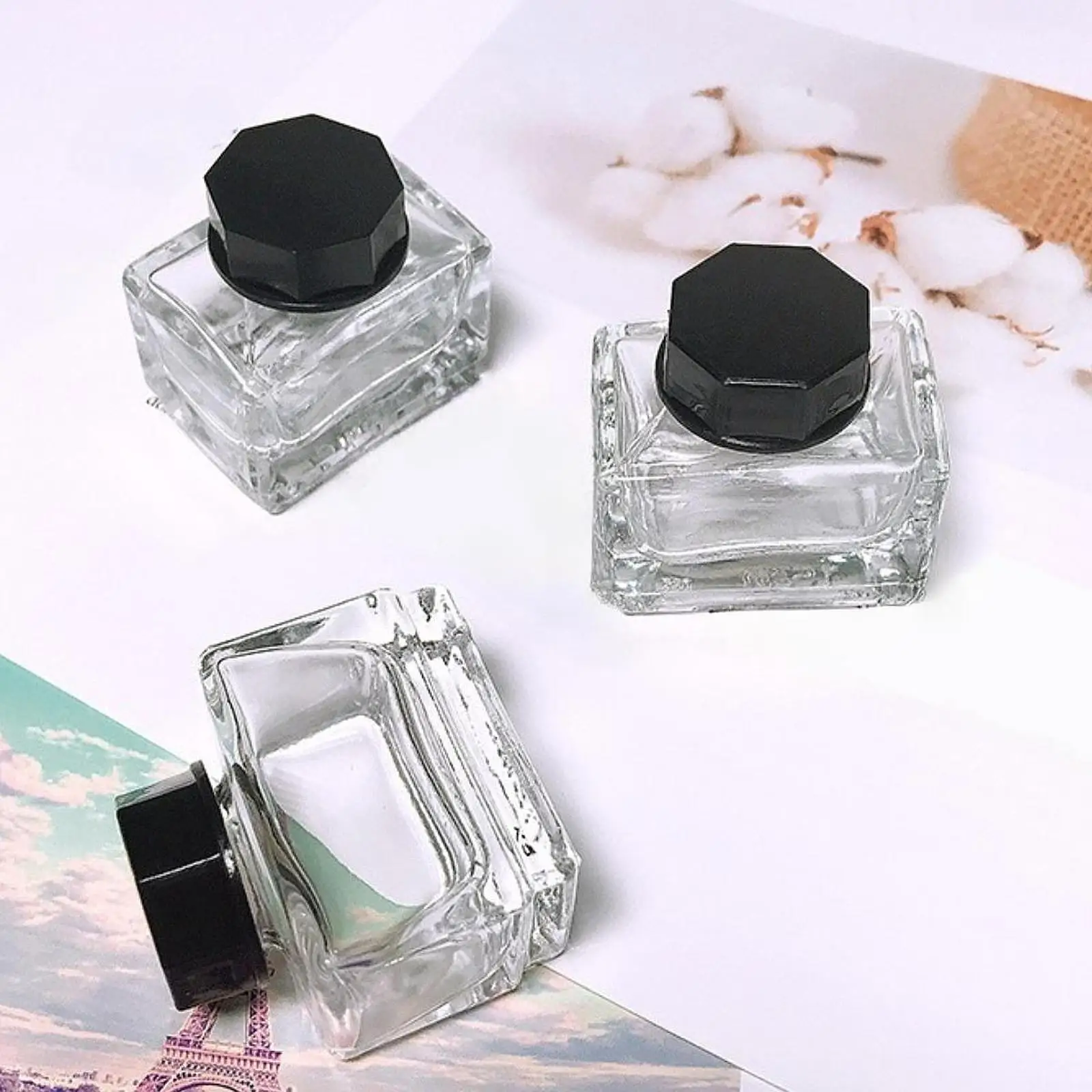 

2 Pcs Ink Refill Bottles Clear Glass Mini Jars with Cap Perfume Bottles Small Sample Bottles for DIY Art Crafts Projects Decor