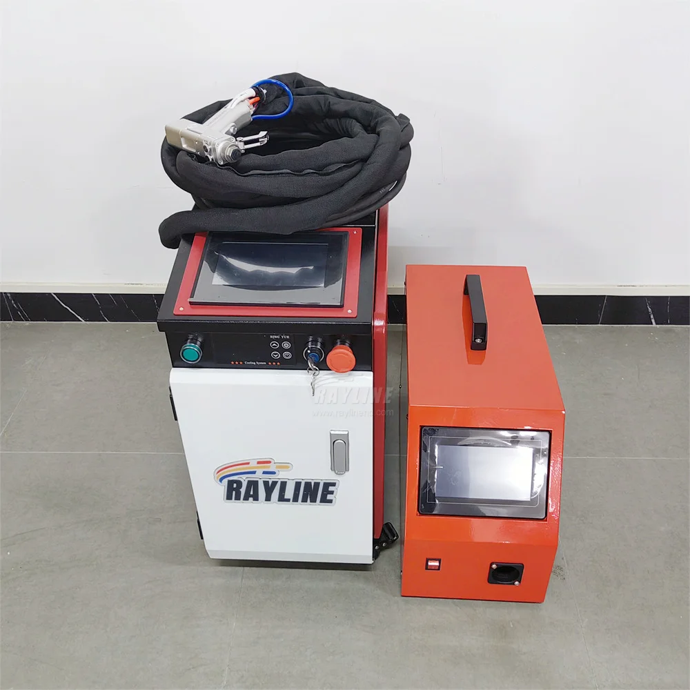 Mini Water Cooling Handheld 3-in-1 1500W Laser Welder Machine Fiber Laser Source Raycus Max BTW Metal Welding Cleaning Cutting