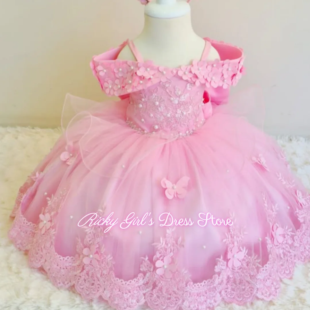 Customized Baby Girls Dresses Off Shoulder Pearls Lace Butterflies Appliques Flower Girl Dress Infant First Birthday Party Gown