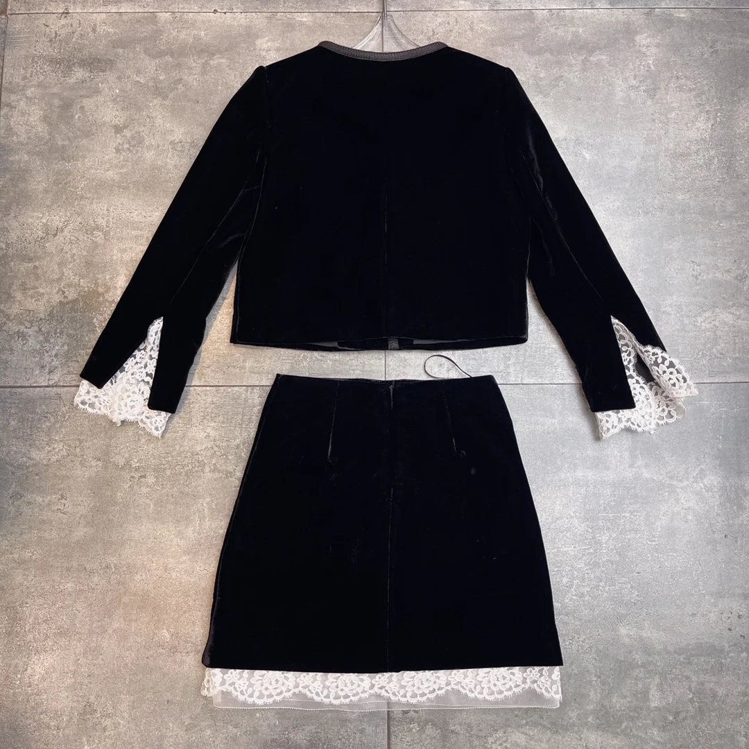 

Women Suit Summer Autumn New Short Long-sleeved Button Coat Solid color Slim Simple Short Skirt Splicing Color Clash Lace Suit25