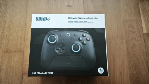 Controlador de Juego 8BitDo en color negro