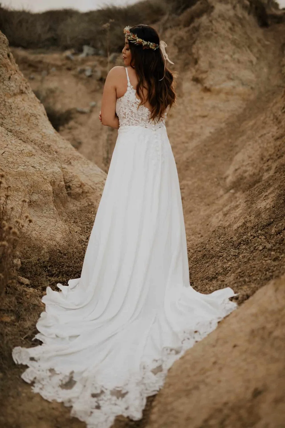 Vestido de novia de gasa con encaje bordado para mujer, traje de novia con cola de tul, cómodo, 2022