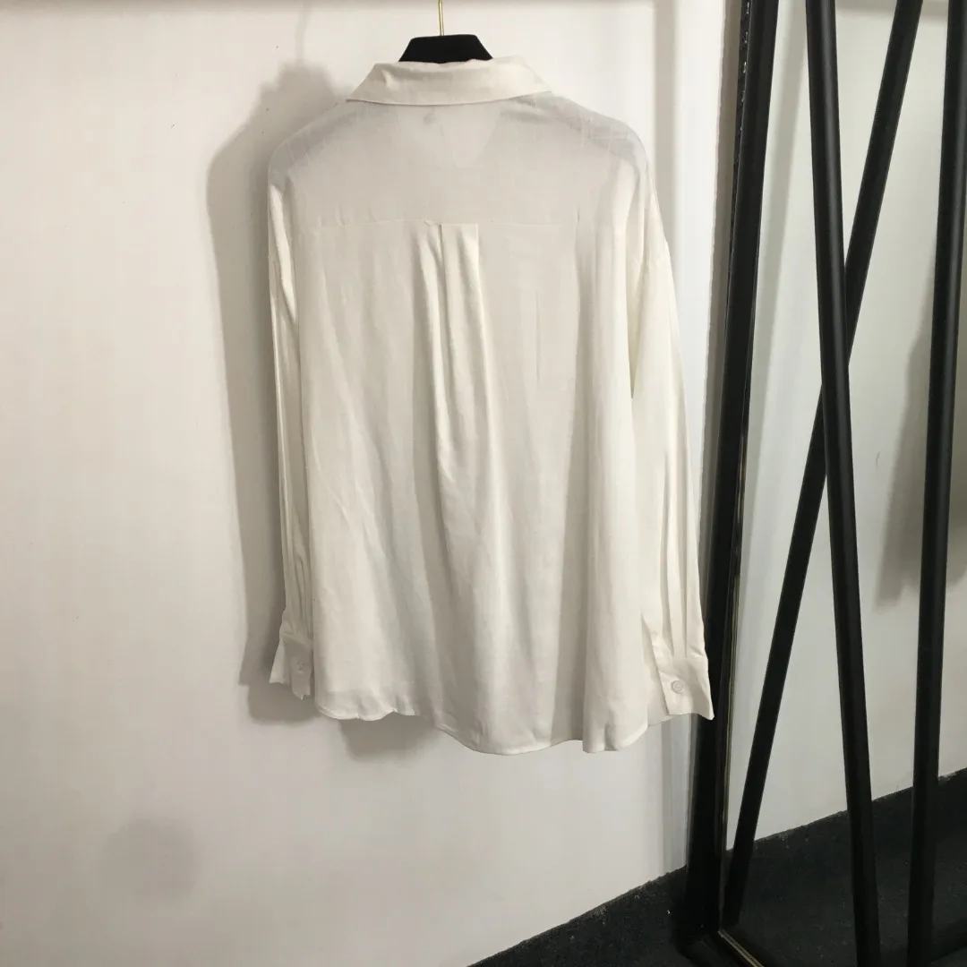 

2025 New Summer Early Autumn Fashionable Simple Silk shirt Women's Leisure Home Shopping Top